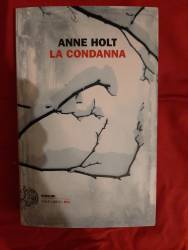 Libro usato in vendita La condanna Anne Holt