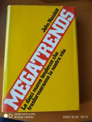Libro usato in vendita Megatrends - Le 10 nuove tendenze che trasformeranno la nostra vita John Naisbitt