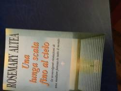 Libro usato in vendita UNA LUNGA SCALA FINO AL CIELO ROSEMARY ATEA