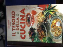 Libro usato in vendita IL TESORO DELLA CUCINA + la cucina toscana in regalo Lisa biondi